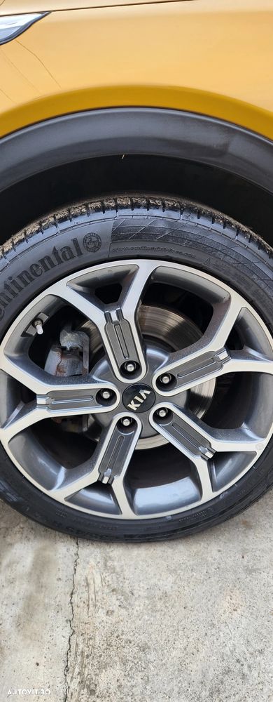 Kia XCeed 1.4 T-GDI 7DCT Style+ - 19