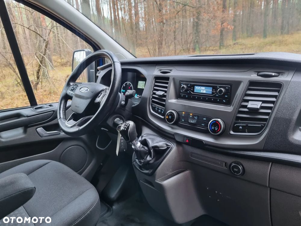 Ford Transit Custom - 9