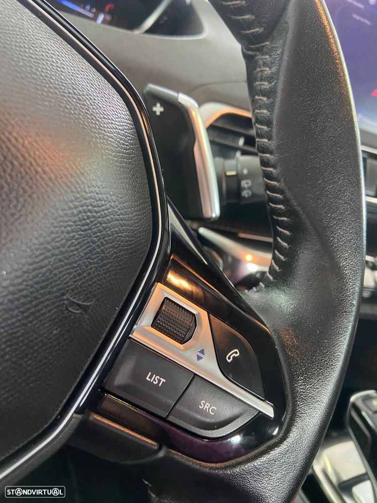 Peugeot 3008 1.5 BlueHDi Active Pack EAT8 - 17