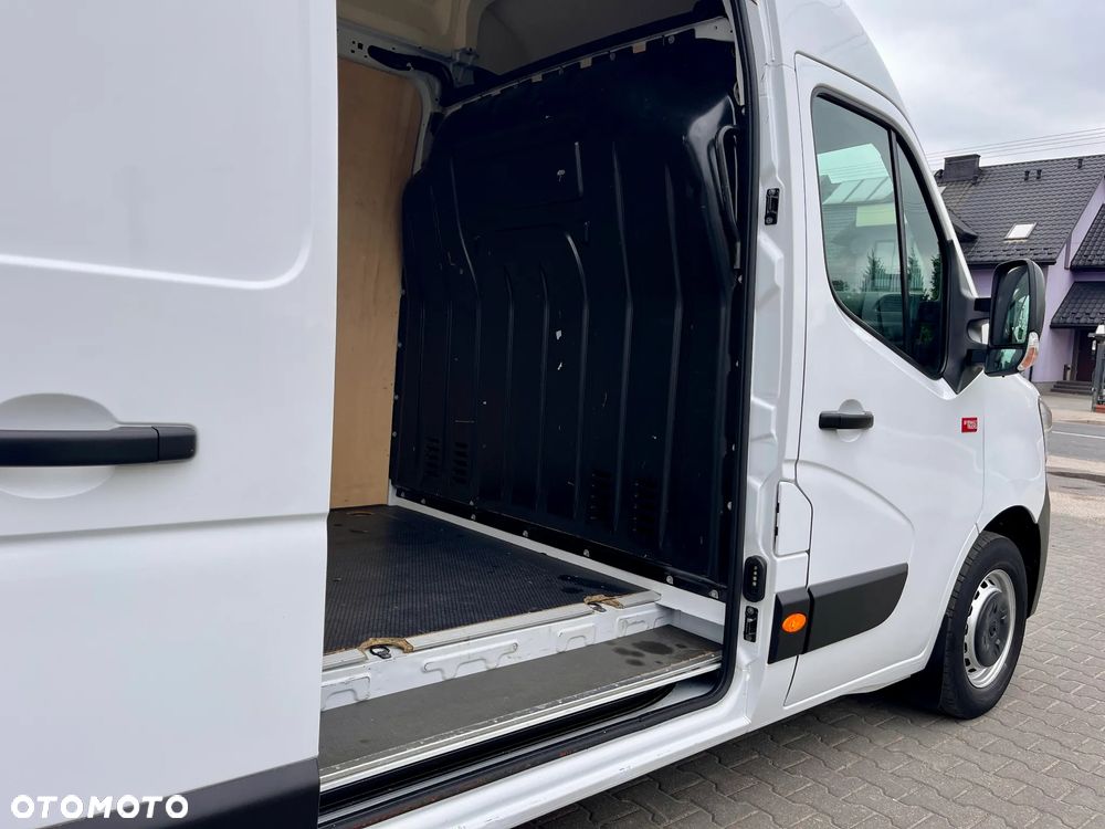 Renault MASTER L4H3 / BEZWYPADKOWY / PIERWSZY WŁAŚCICIEL / SERWIS ASO / VAT 23% / LEASING / KREDYT - 30