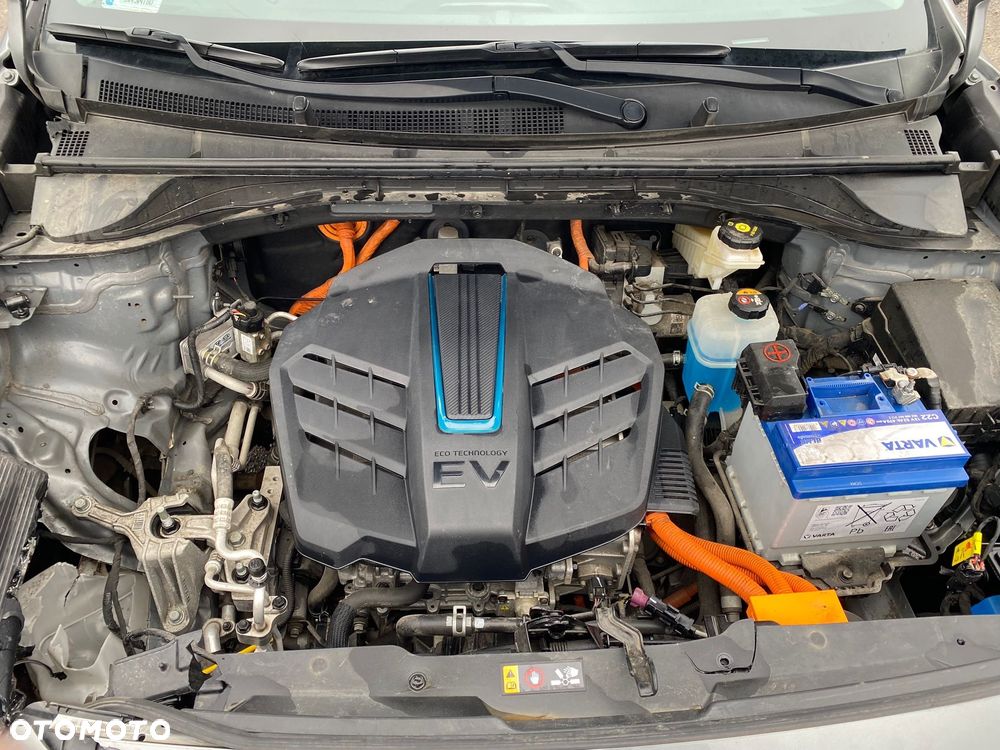 Kia Niro 64kWh M - 7