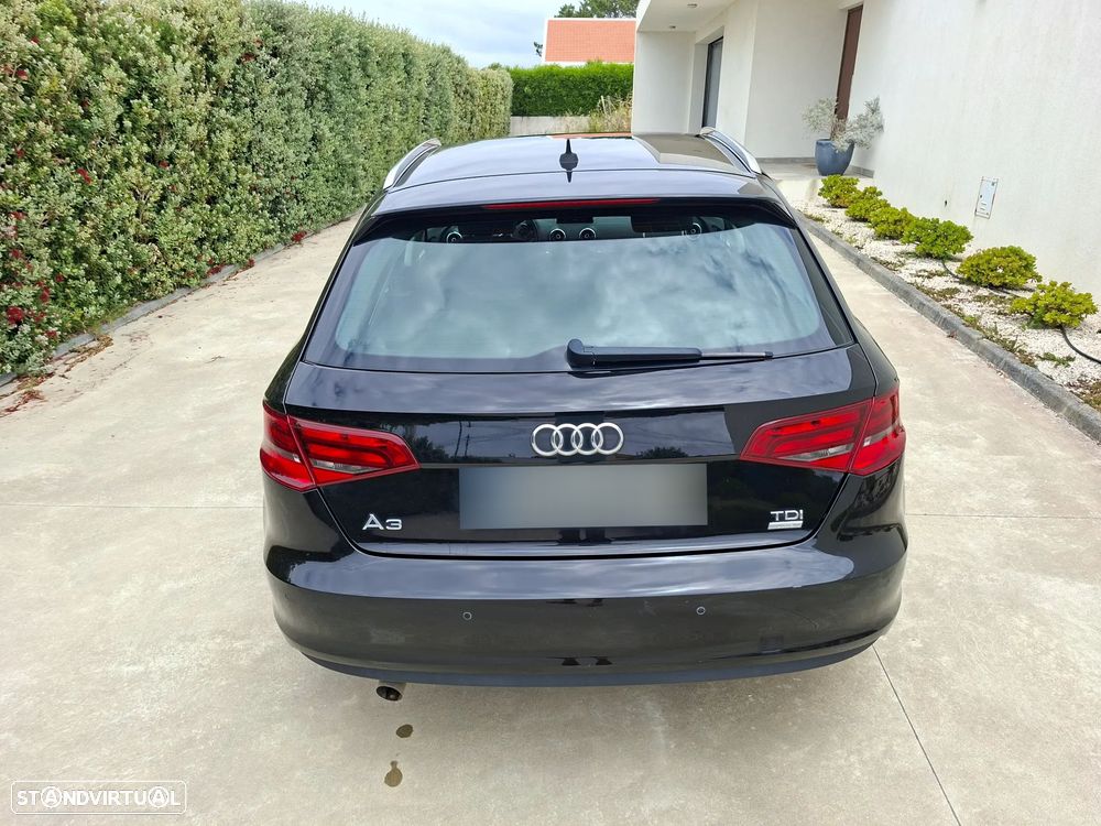 Audi A3 Sportback - 3