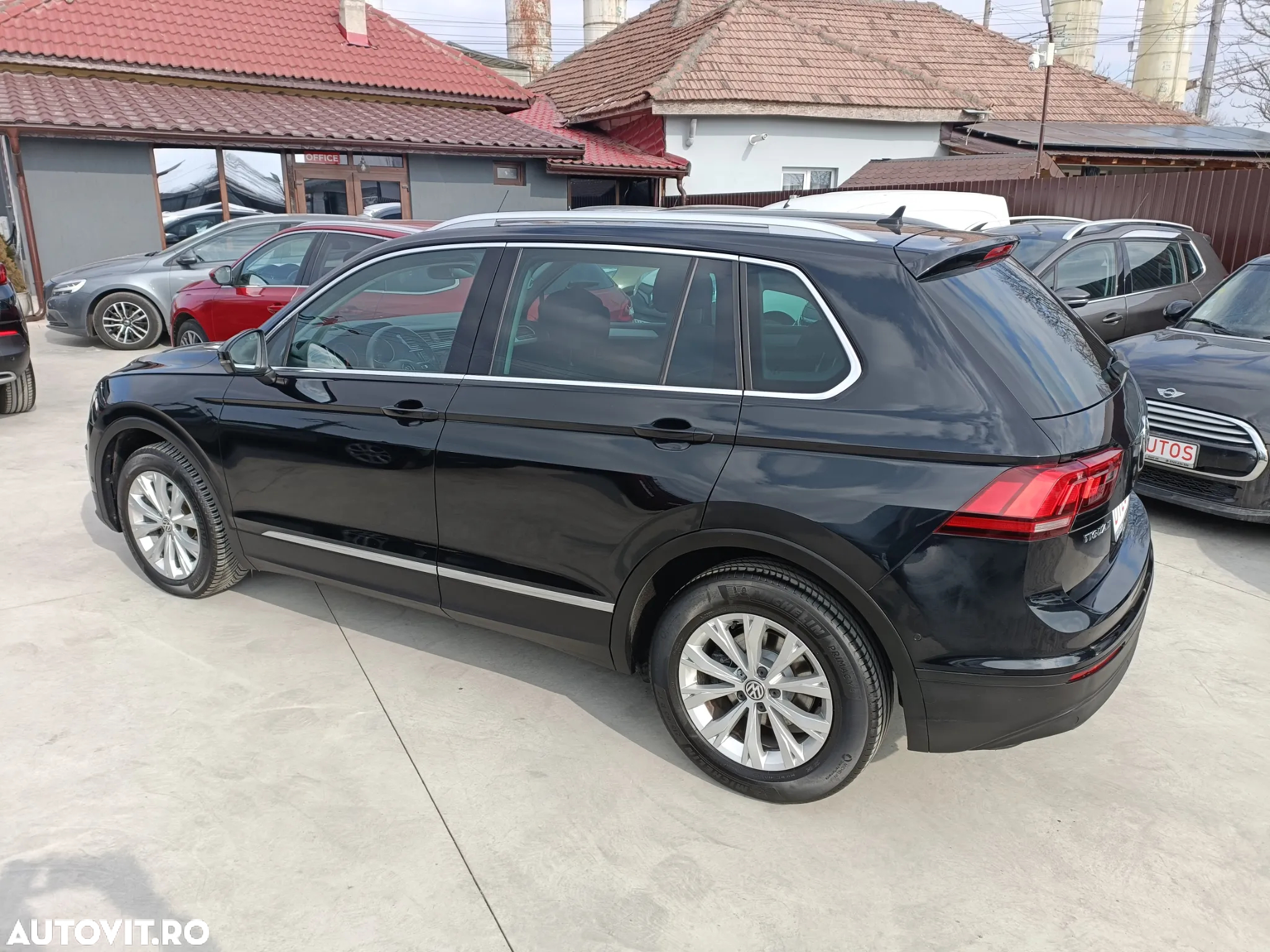 Volkswagen Tiguan 2.0 TDI SCR Comfortline - 20