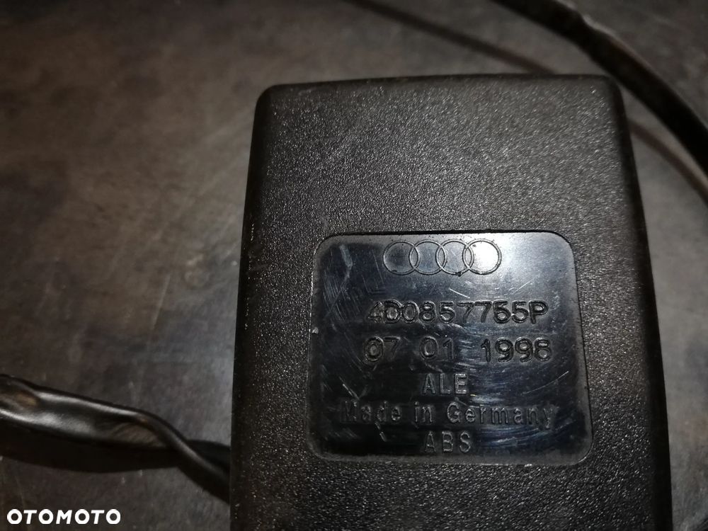 ZAPINKA PASA PRAWA PRZÓD AUDI A8 D2 4D0857755P - 3
