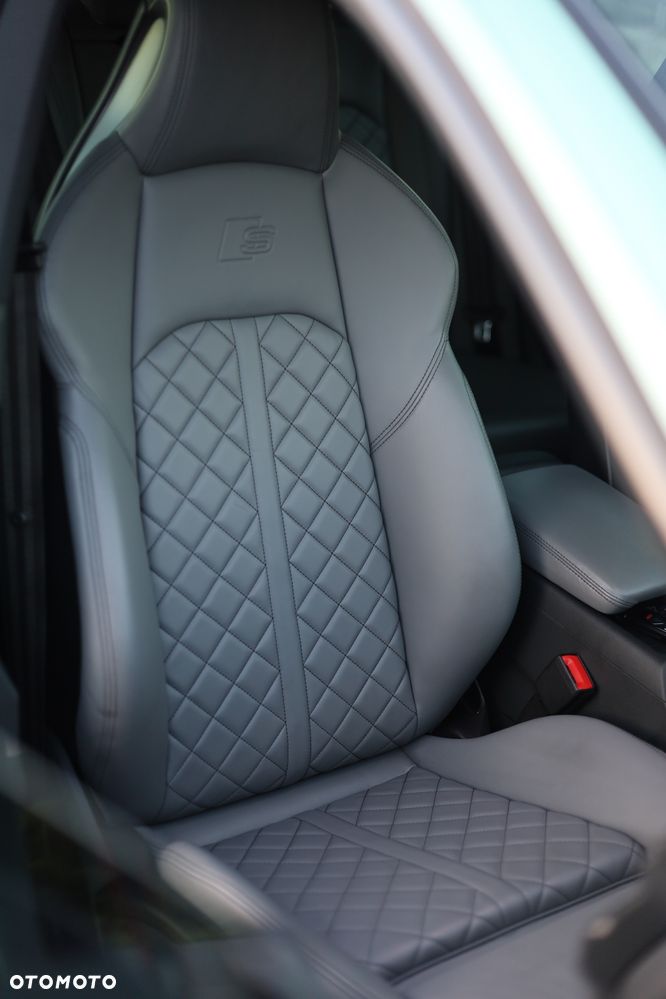 Audi S5 Limousine - 16