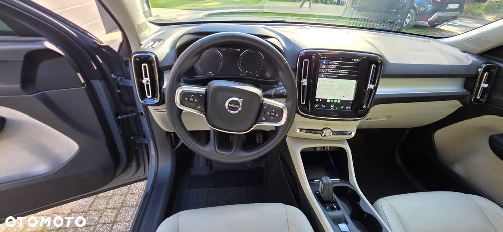 Volvo XC 40 - 12