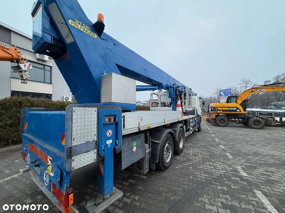 DAF Wumag WT 530 .DAF CF 85.360 - 5