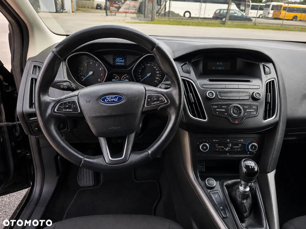 Ford Focus 1.0 EcoBoost Start-Stopp-System TITANIUM STYLE - 13