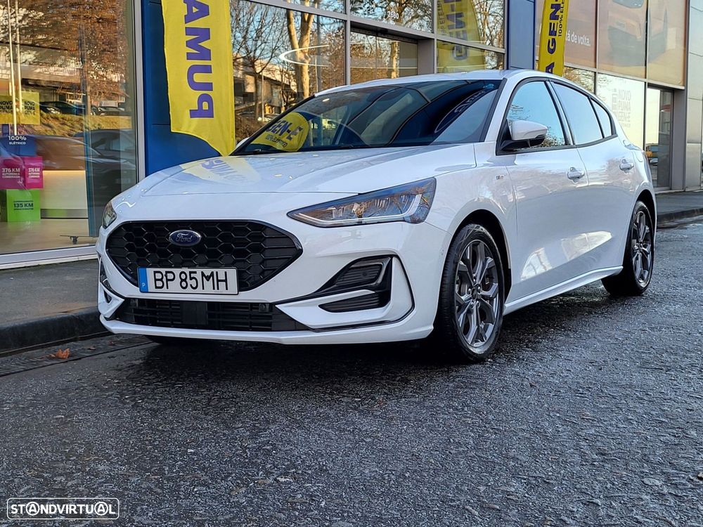 Ford Focus 1.0 EcoBoost MHEV ST-Line - 1