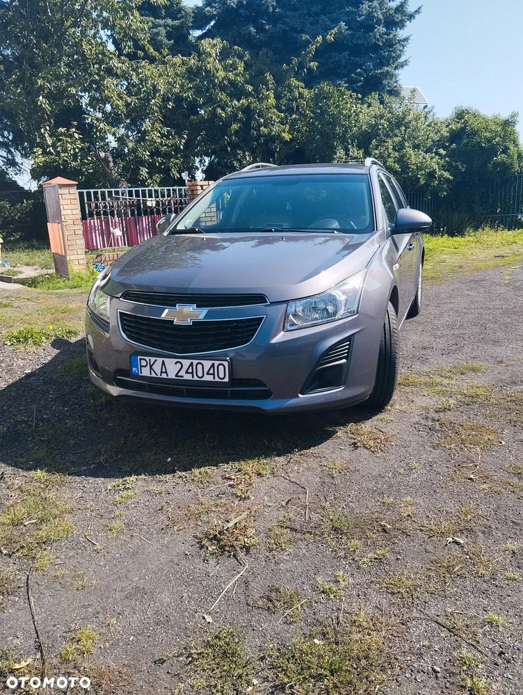 Chevrolet Cruze 1.6 LS - 4