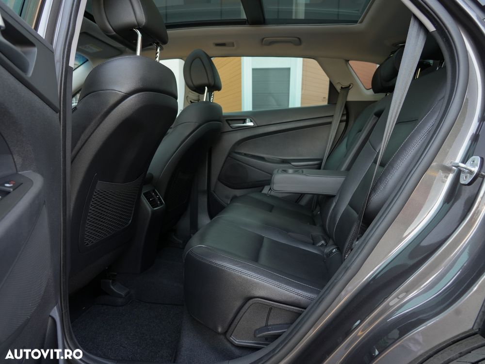 Hyundai Tucson 2.0 CRDI 4WD Automatik Premium - 18