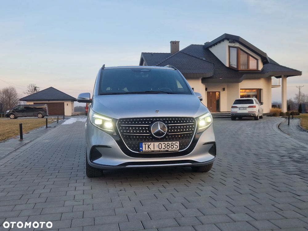 Mercedes-Benz Klasa V 300 d 4-Matic Avantgarde 9G-Tronic (ekstra d³) - 2