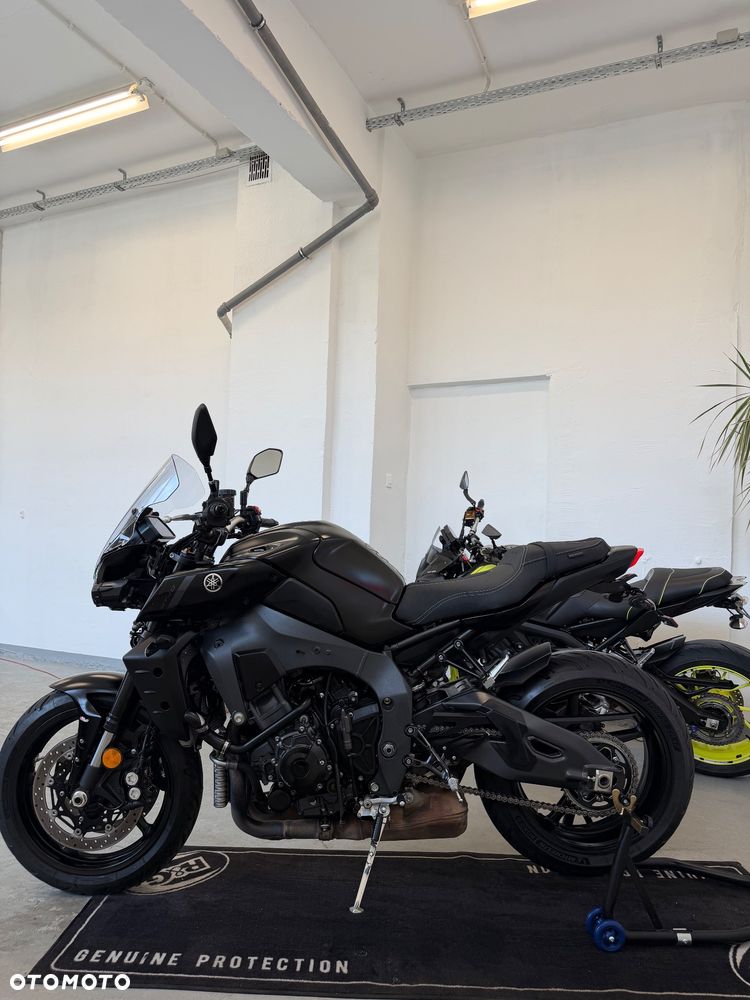 Yamaha MT - 4