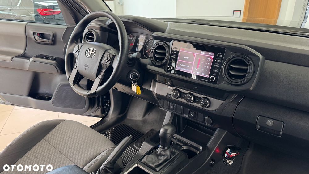 Toyota Tacoma - 33