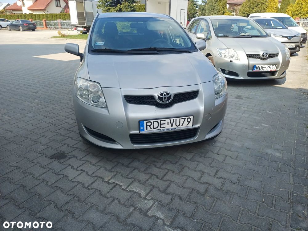 Toyota Auris 1.4 D-4D 2010 - 2