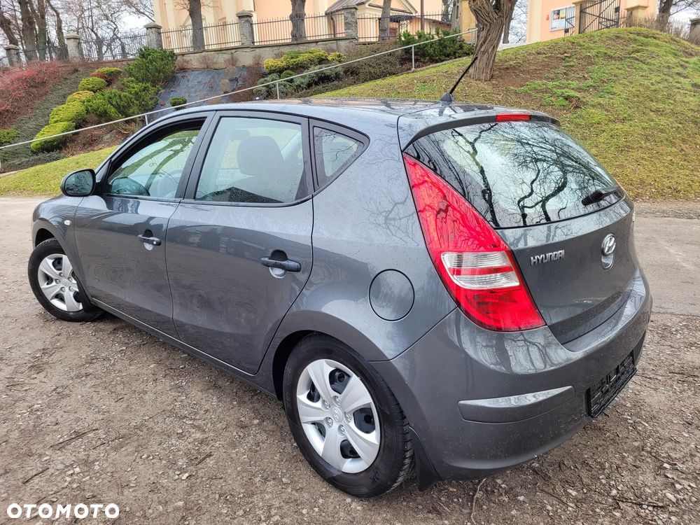 Hyundai i30 1.4 Base - 4