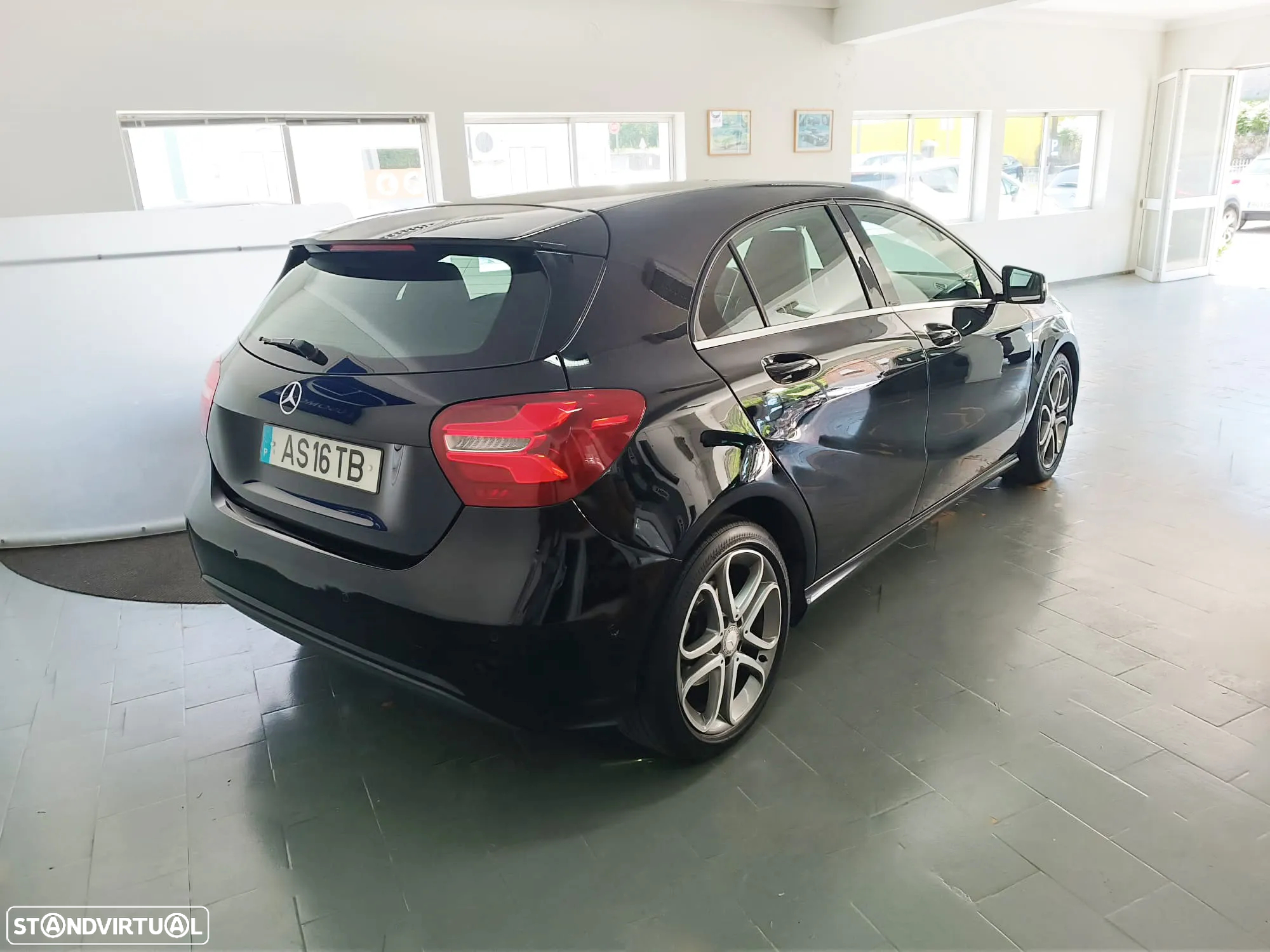 Mercedes-Benz A 180 d Urban - 7