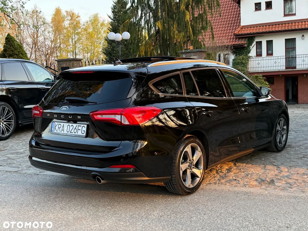 Ford Focus 1.5 TDCi DPF Start-Stopp-System Titanium - 6