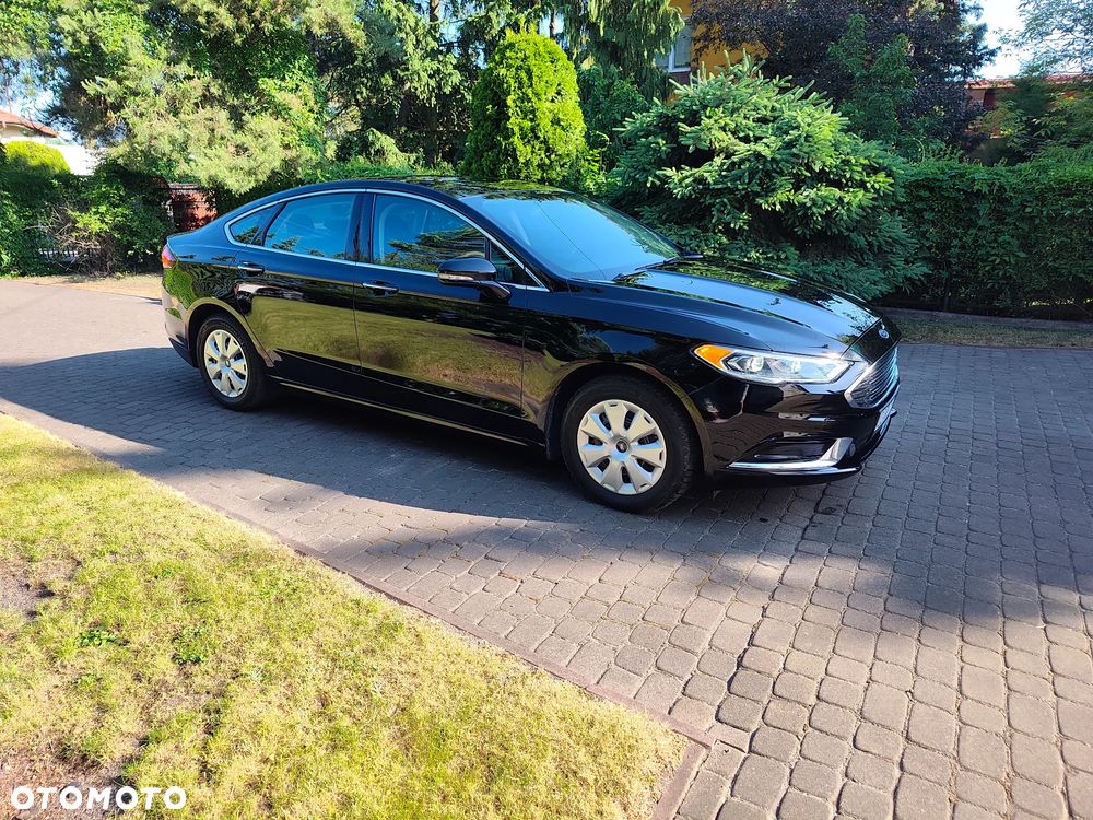 Ford Fusion 2.0 EcoBoost Titanium - 3