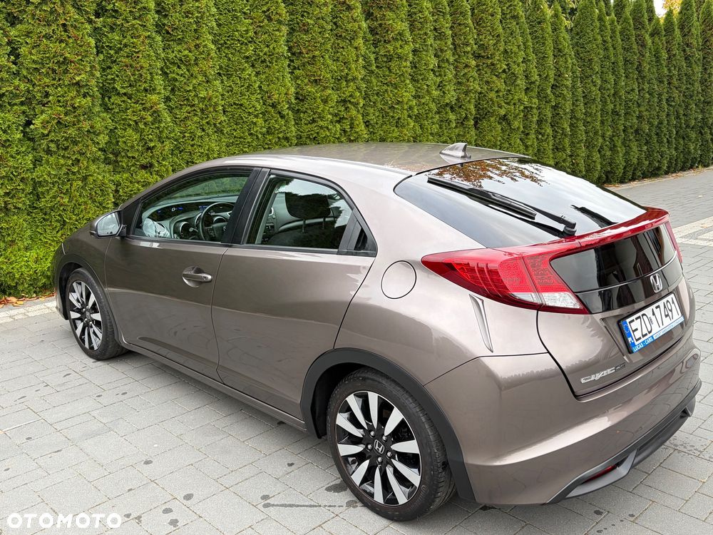 Honda Civic - 25