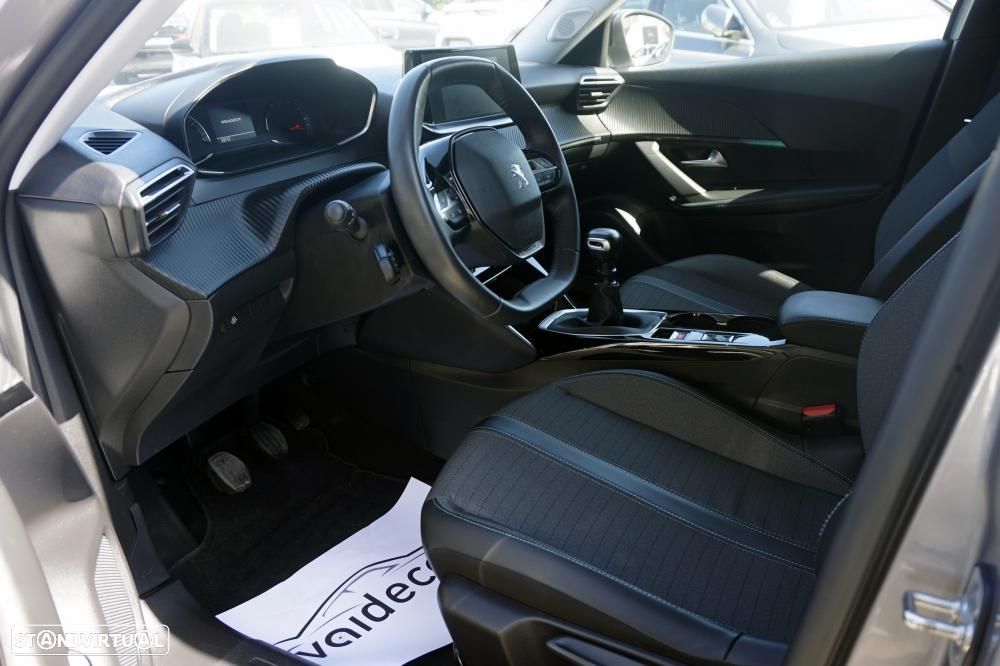 Peugeot 2008 1.2 PureTech Allure - 7
