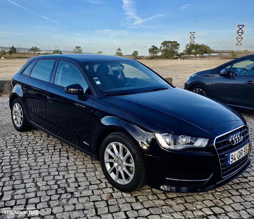 Audi A3 Sportback 2.0 TDI Attraction - 1