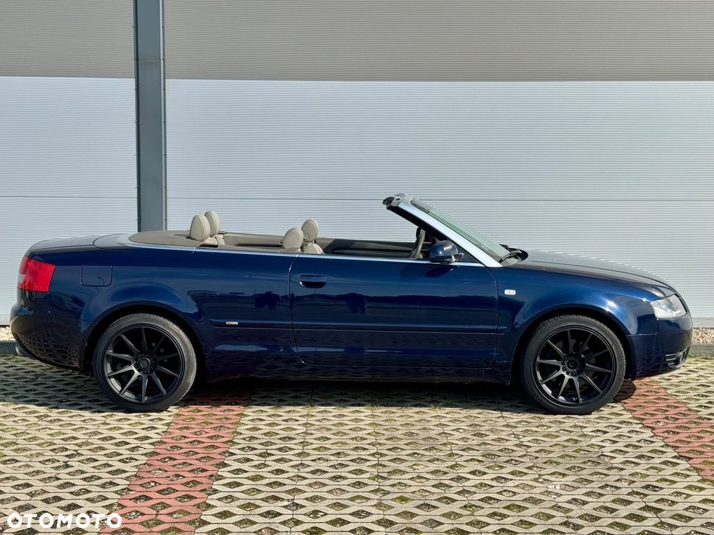 Audi A4 Cabrio 1.8 T - 16