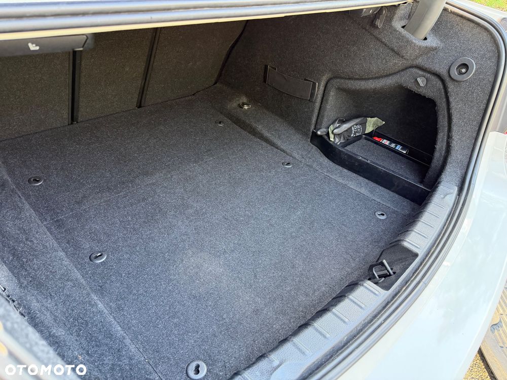 BMW Seria 3 - 13