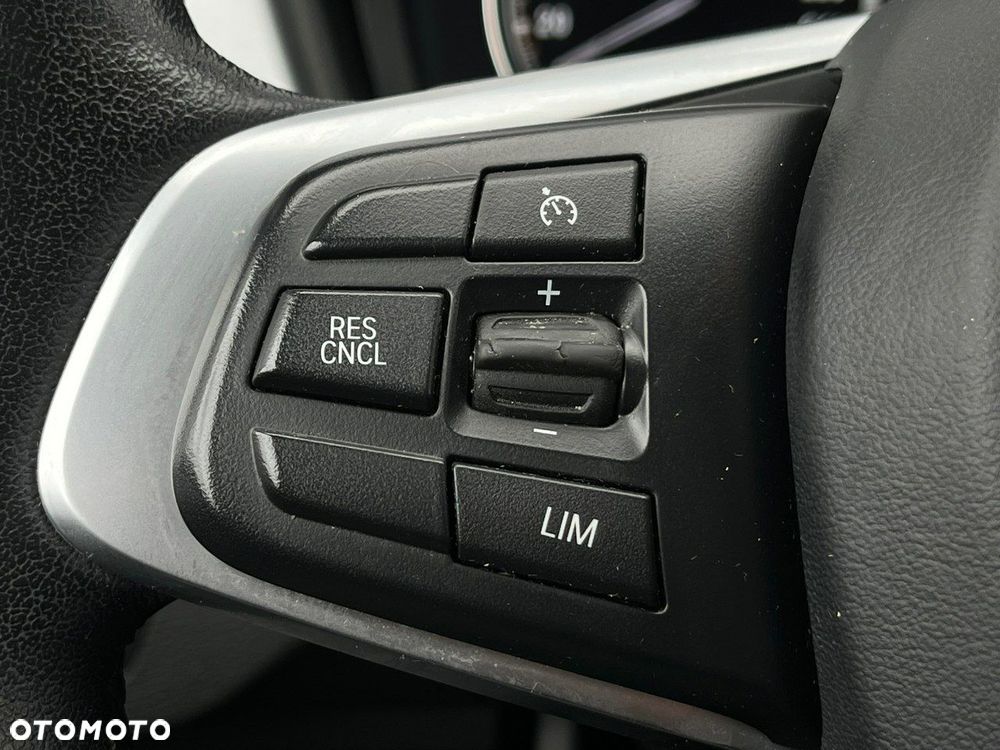 BMW X1 xDrive25e Advantage - 20