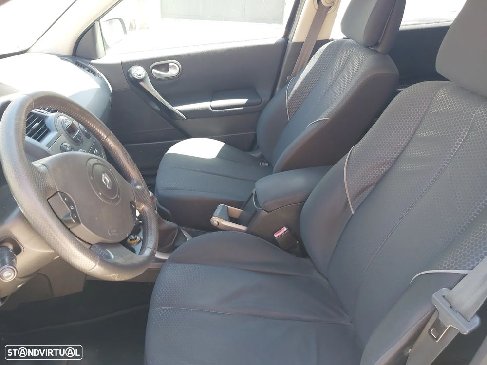 Renault Mégane Break 1.5 dCi Sport Limited - 4