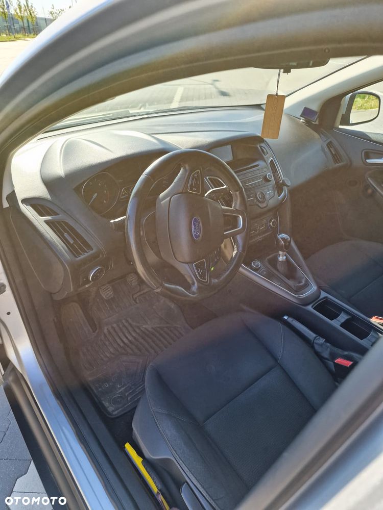 Ford Focus 1.5 TDCi Trend ECOnetic ASS - 6