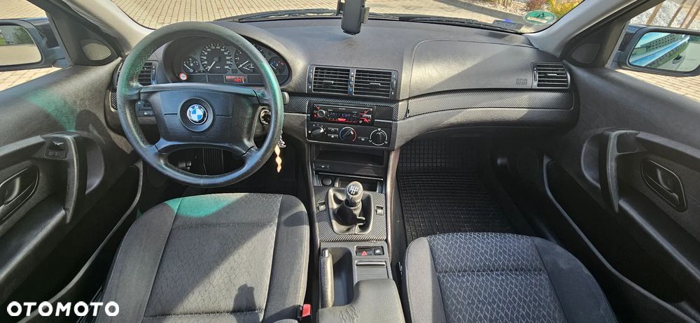 BMW Seria 3 - 12