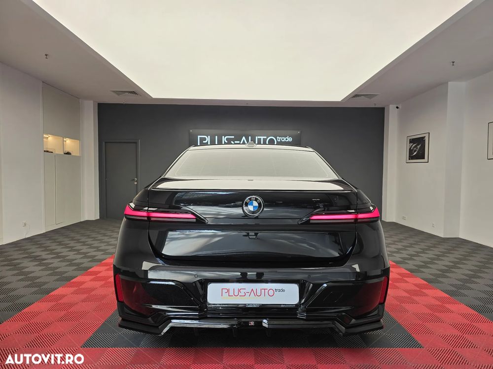 BMW Seria 7 740d xDrive MHEV - 5