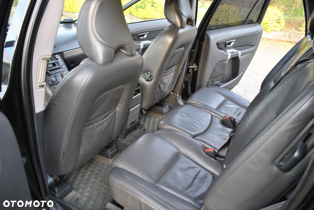 Volvo XC 90 D5 AWD Executive - 22