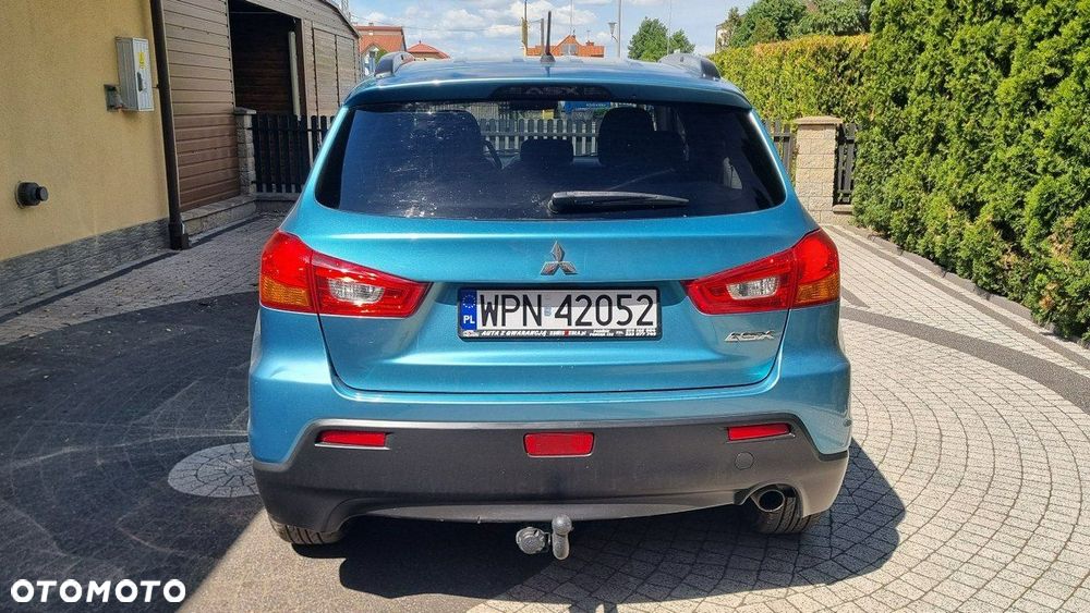 Mitsubishi ASX - 5