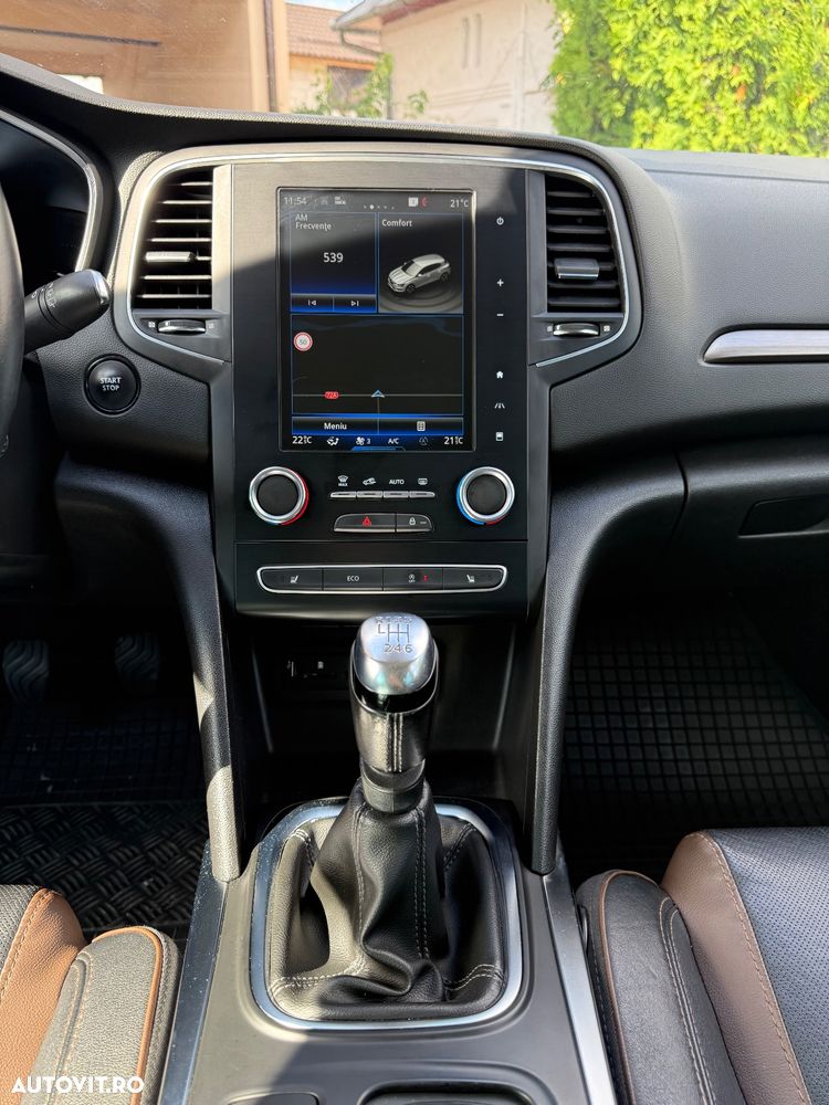 Renault Megane Energy dCi Intens - 11