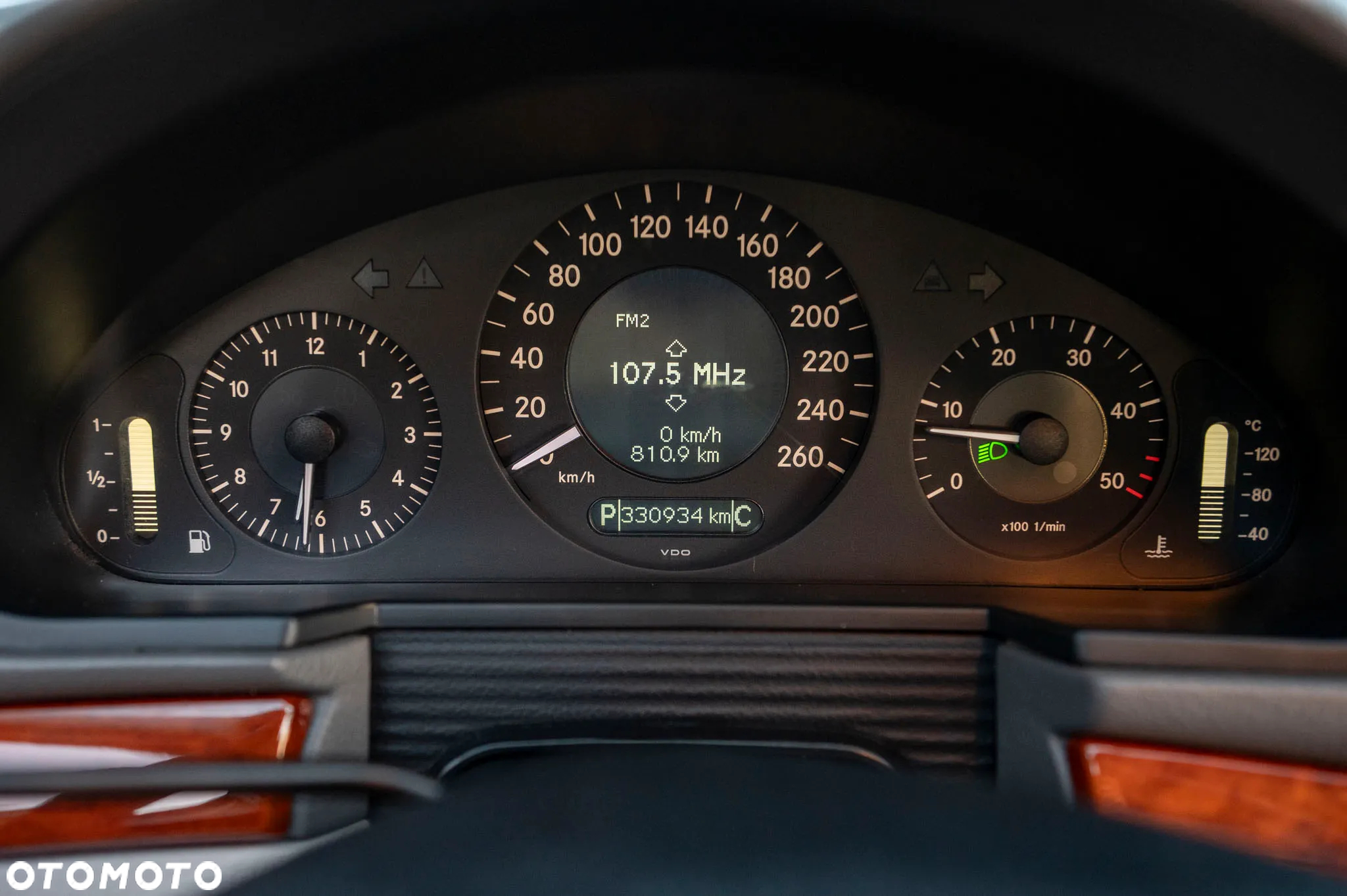 Mercedes-Benz Klasa E ver-220-t-cdi-automatik-classic - 10