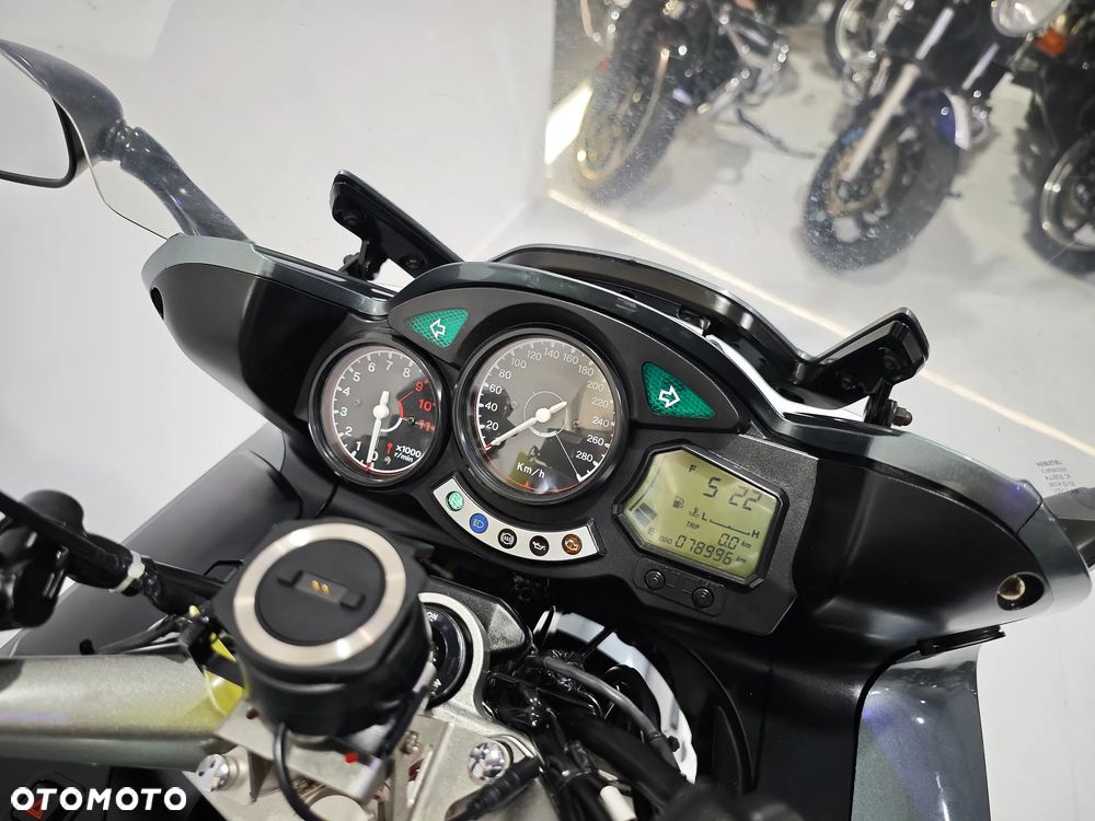 Yamaha FJR - 5