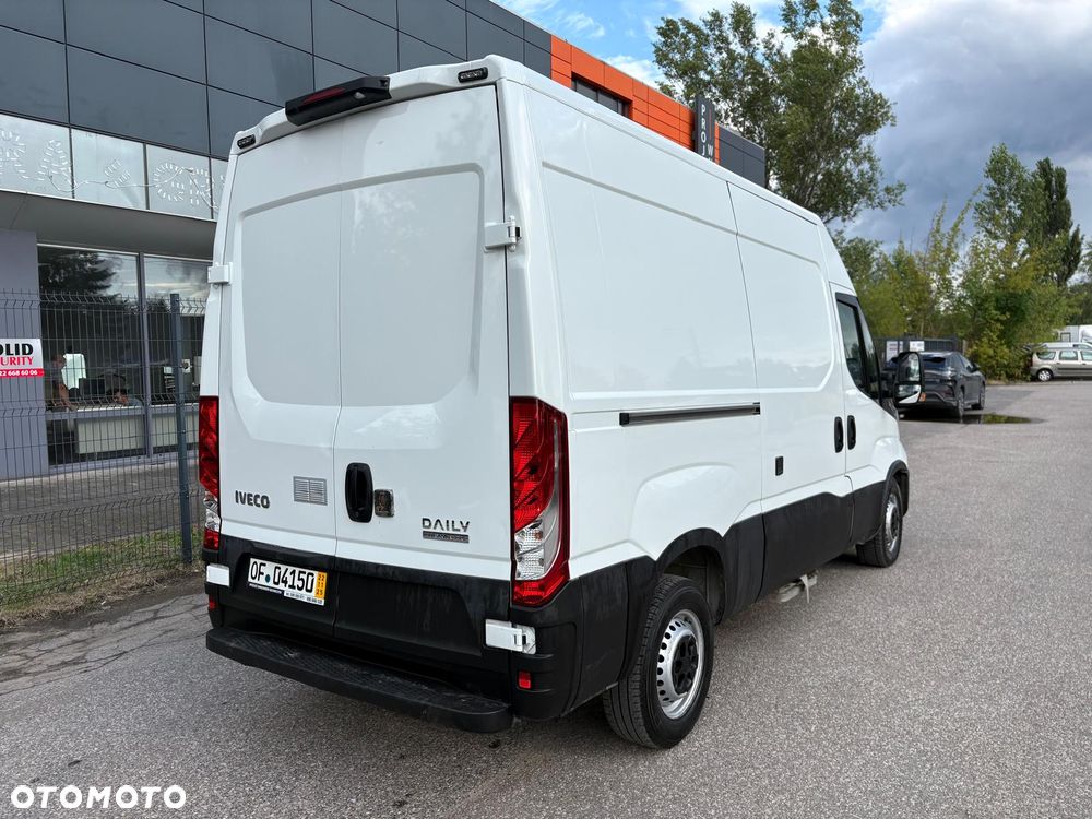 Iveco Iveco Daily 35S160, 2.3 160KM, L2H2, LED, HiMatic, Bardzo zadbane - 10