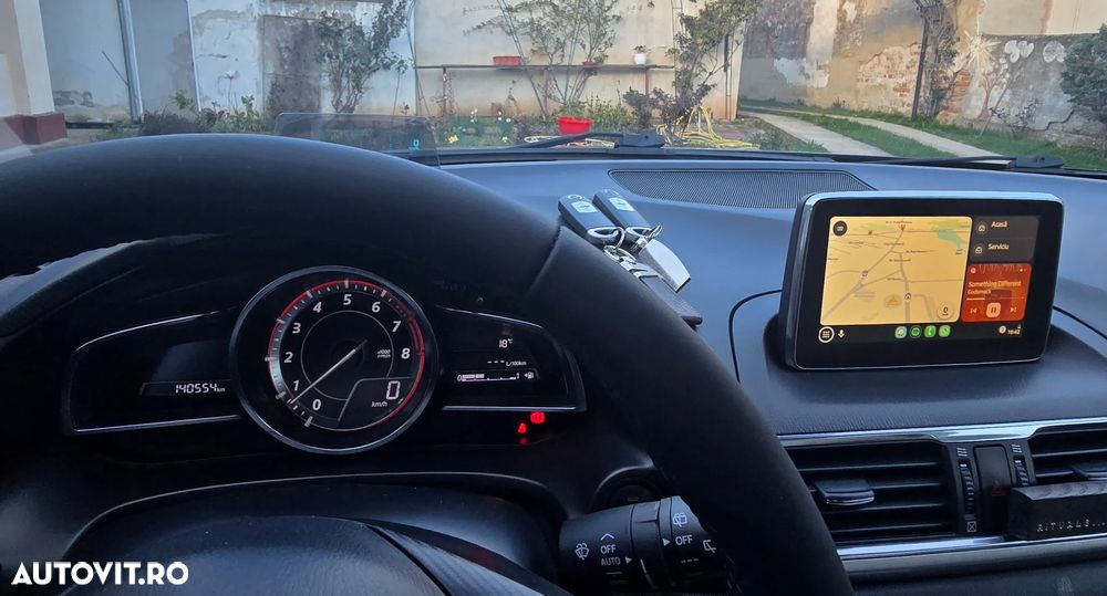 Mazda 3 G165 Revolution Top - 21