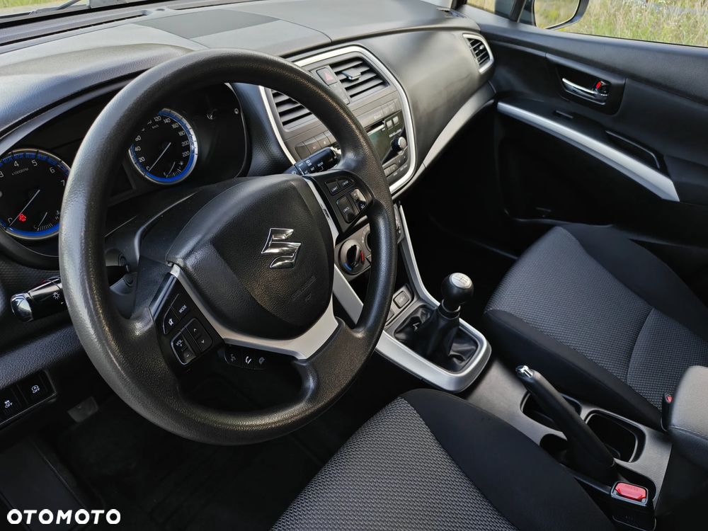 Suzuki SX4 S-Cross 1.6 VVT 4x2 Comfort - 27