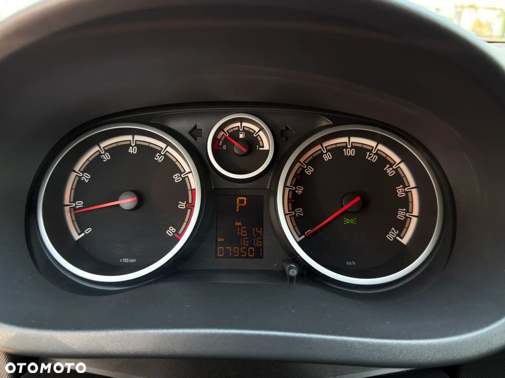 Opel Corsa 1.4 16V 111 - 31