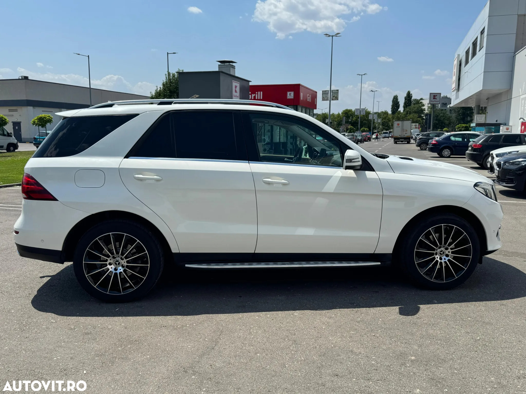 Mercedes-Benz GLE 250 d 4MATIC - 5