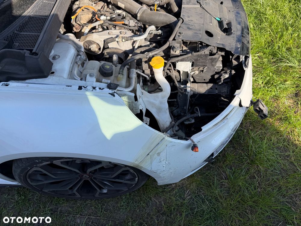 Renault Megane ENERGY TCe 280 EDC R.S - 11