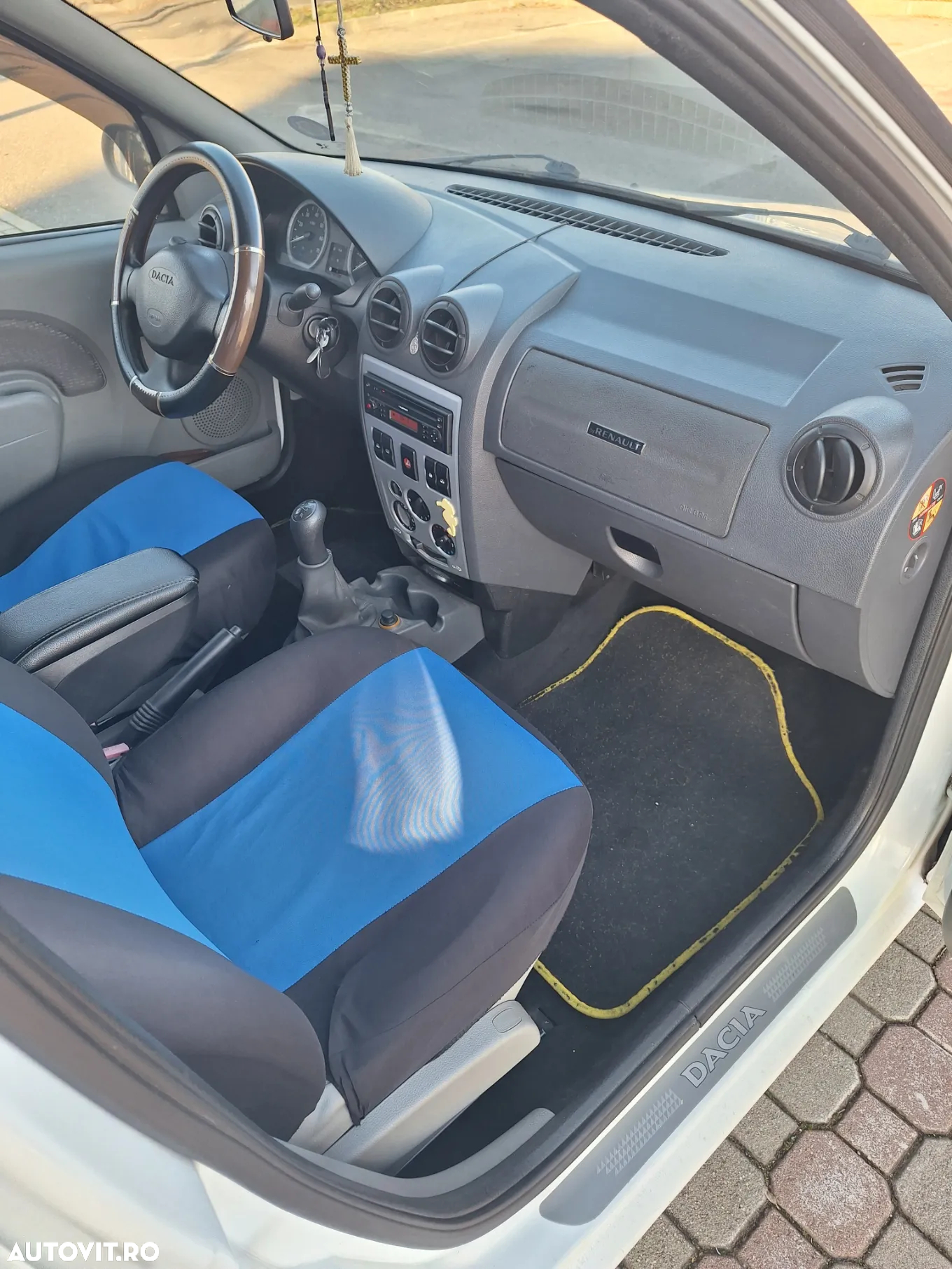 Dacia Logan - 5