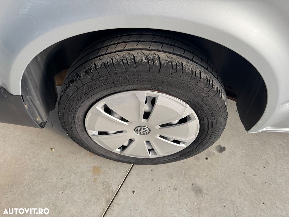 Volkswagen Caravelle - 29