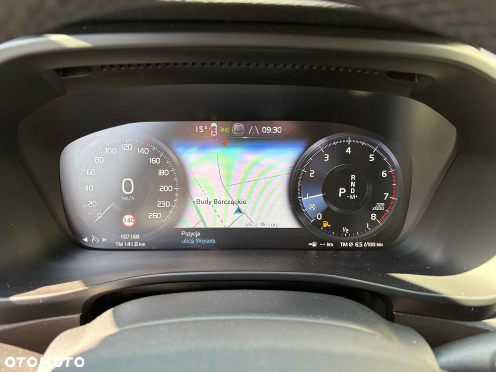 Volvo XC 40 T3 - 15