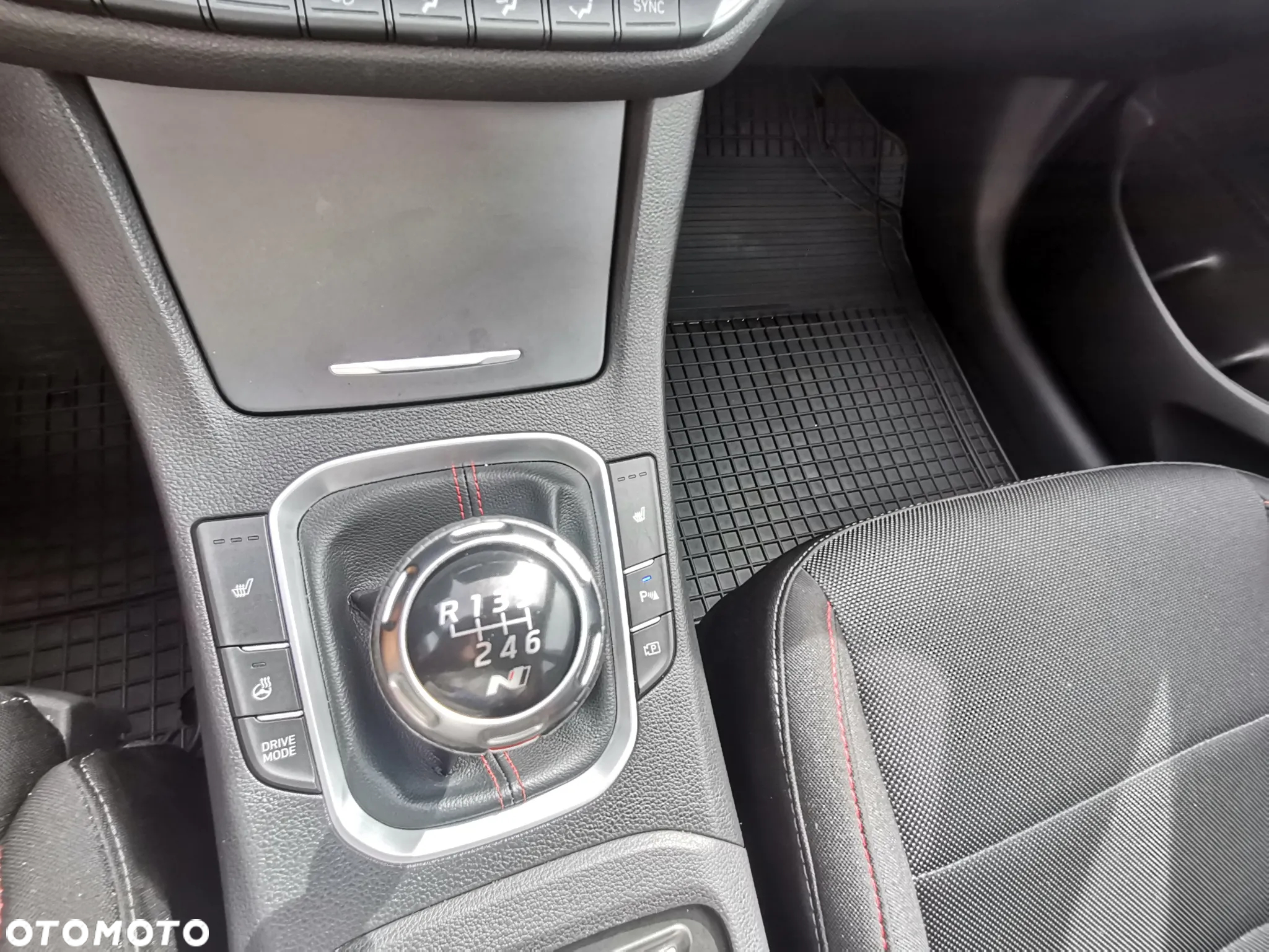 Hyundai i30 - 11