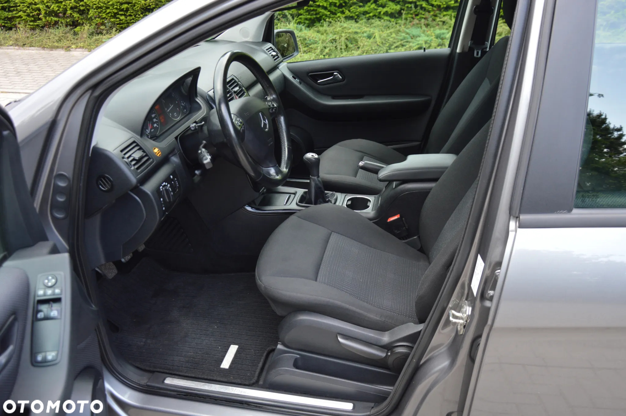 Mercedes-Benz Klasa A 160 BlueEFFICIENCY Elegance - 10
