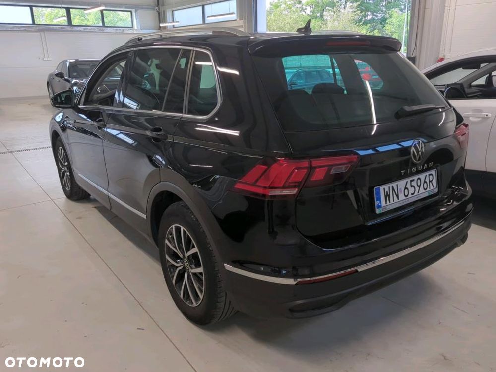 Volkswagen Tiguan 2.0 TDI SCR Life DSG - 4